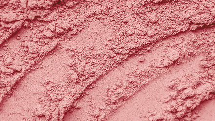 shutterstock_1050632975 powders.jpg