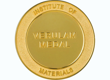 gold boardered medal outer text Institute of materials, central text reads Verulam medal