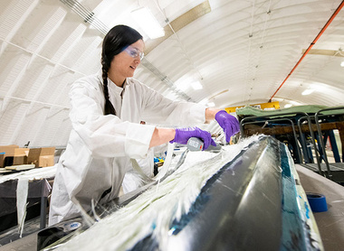 20201117-advanced-manufacturing-wind-turbine-blades-recyclability-61451 web.jpg