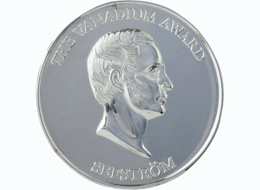 silver coloured medal with edge text reading the vanadium medal Sefström, right facing profile centred