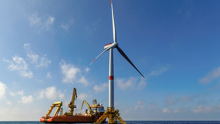 Offshore wind turbine (maybe floating)_shutterstock_2378414985.jpg