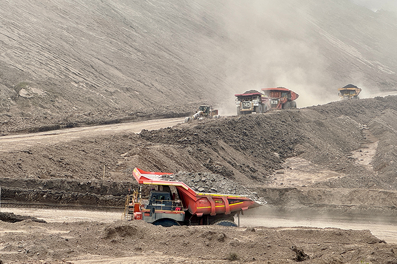 Stock image of mining vehicles (Borneo, Indonesia)
