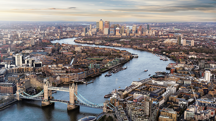 thames river_800x533.png